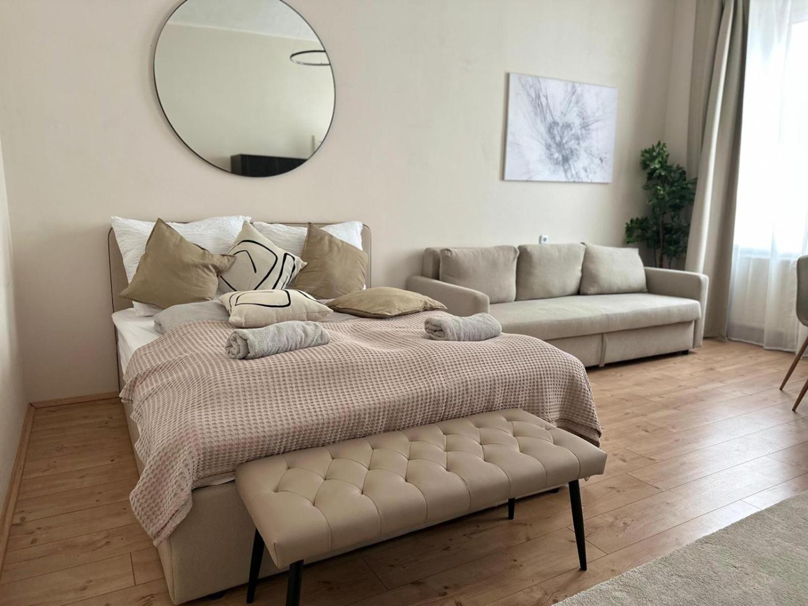 Spacious Apartment, 3 Min To U6 Metro Vienne Extérieur photo