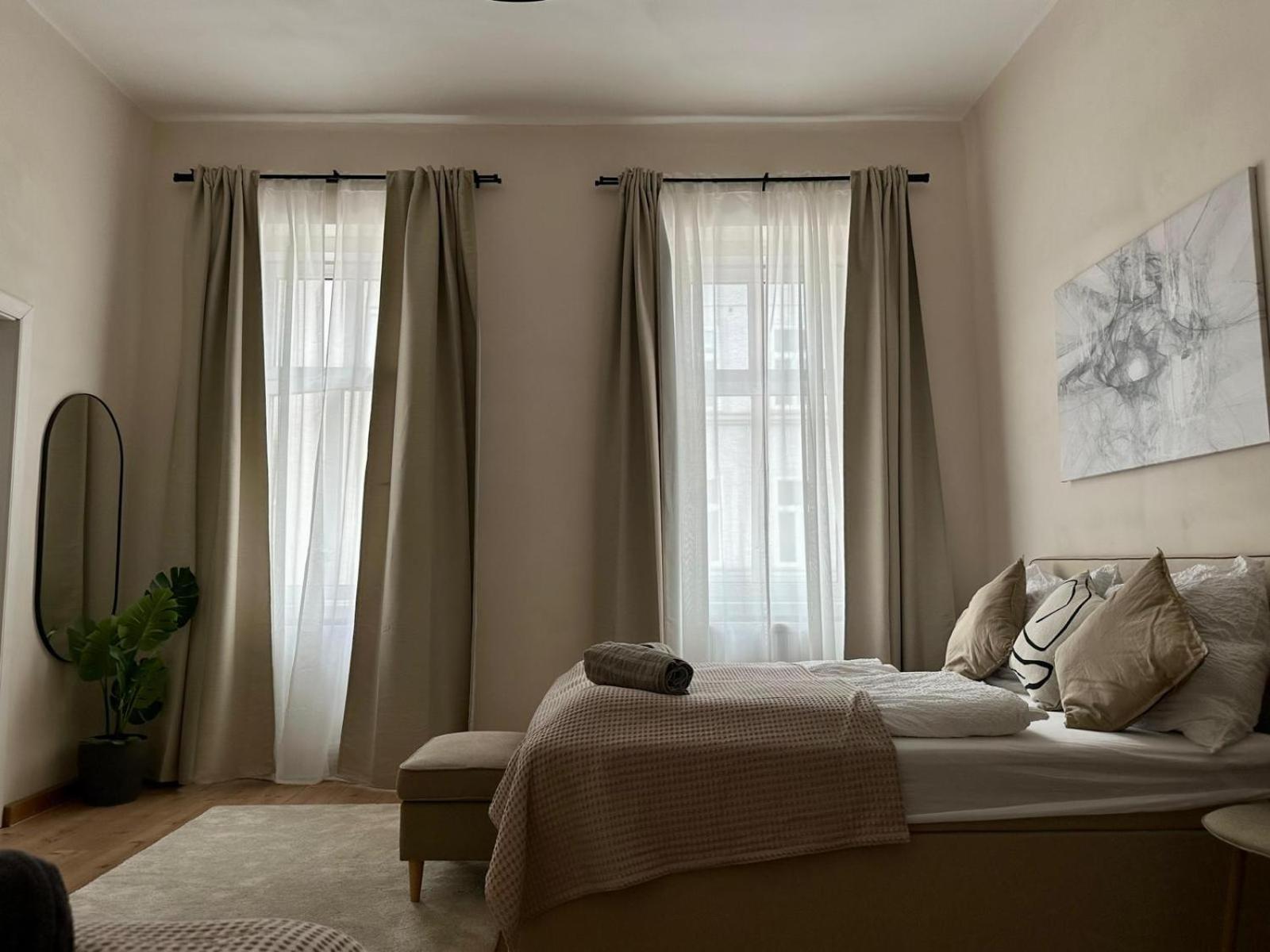 Spacious Apartment, 3 Min To U6 Metro Vienne Extérieur photo