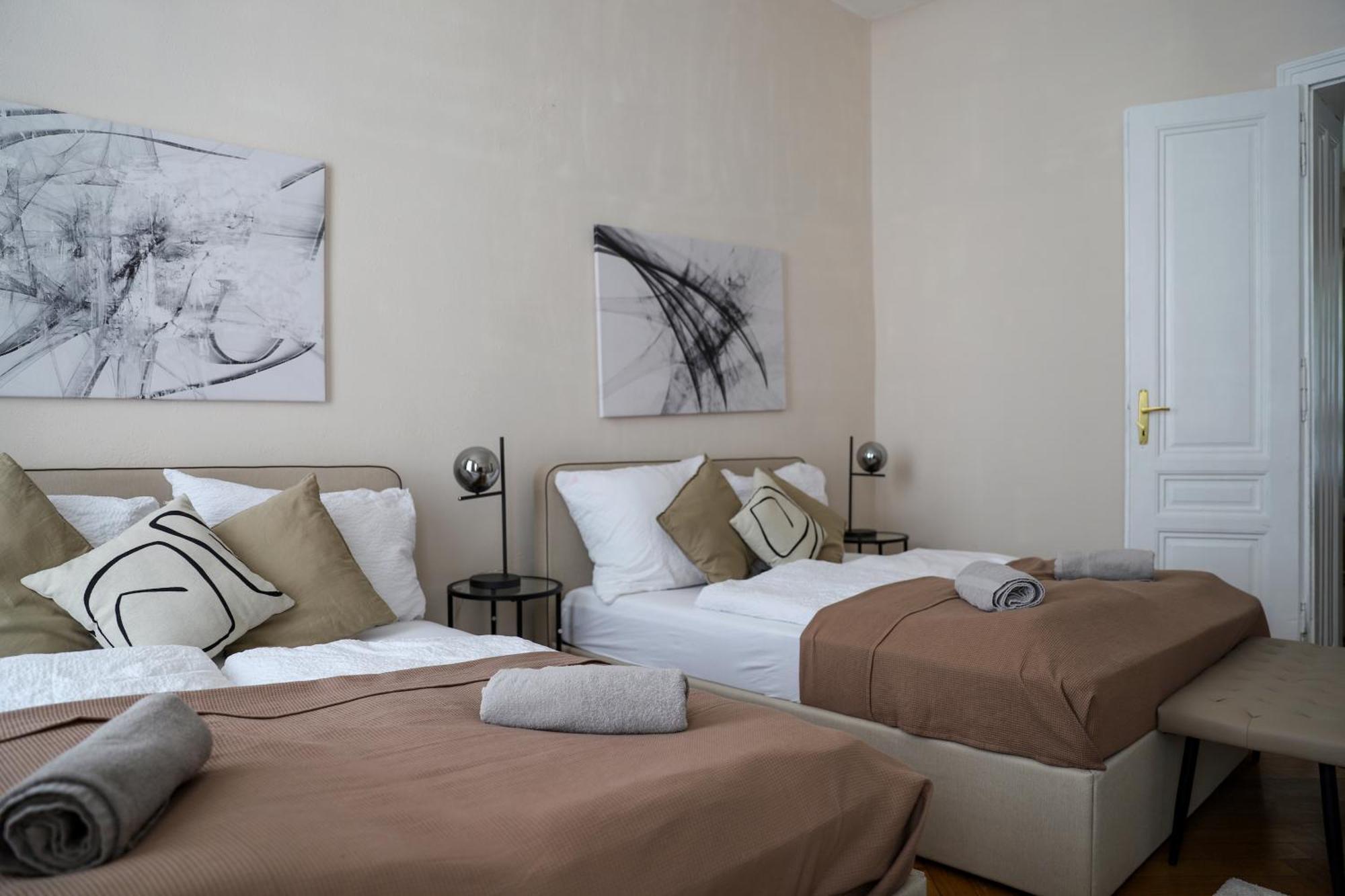 Spacious Apartment, 3 Min To U6 Metro Vienne Extérieur photo