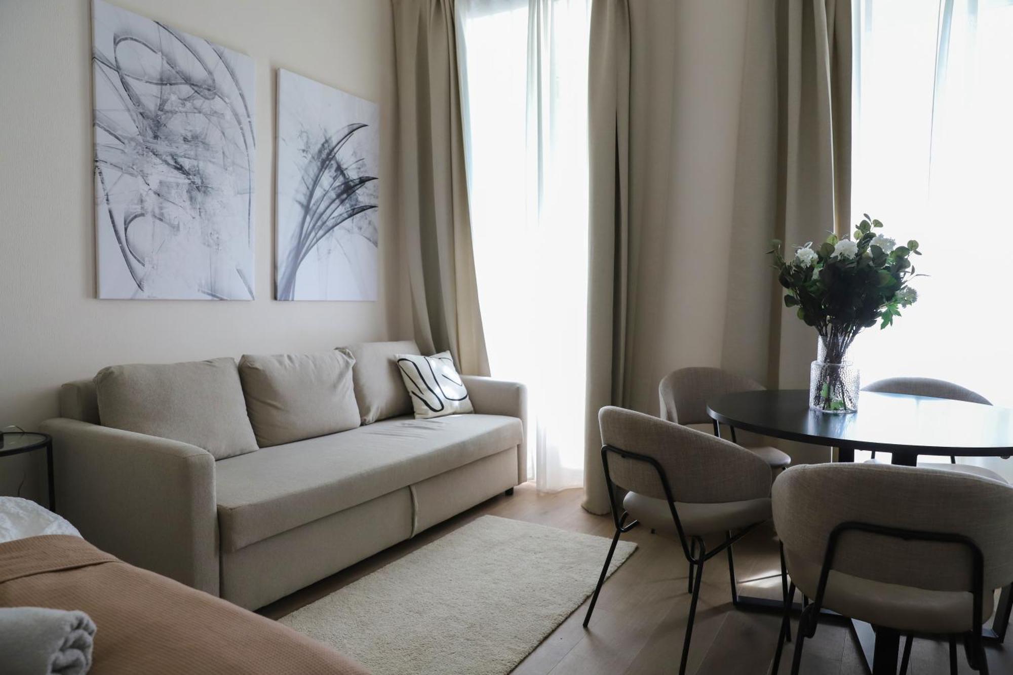 Spacious Apartment, 3 Min To U6 Metro Vienne Extérieur photo