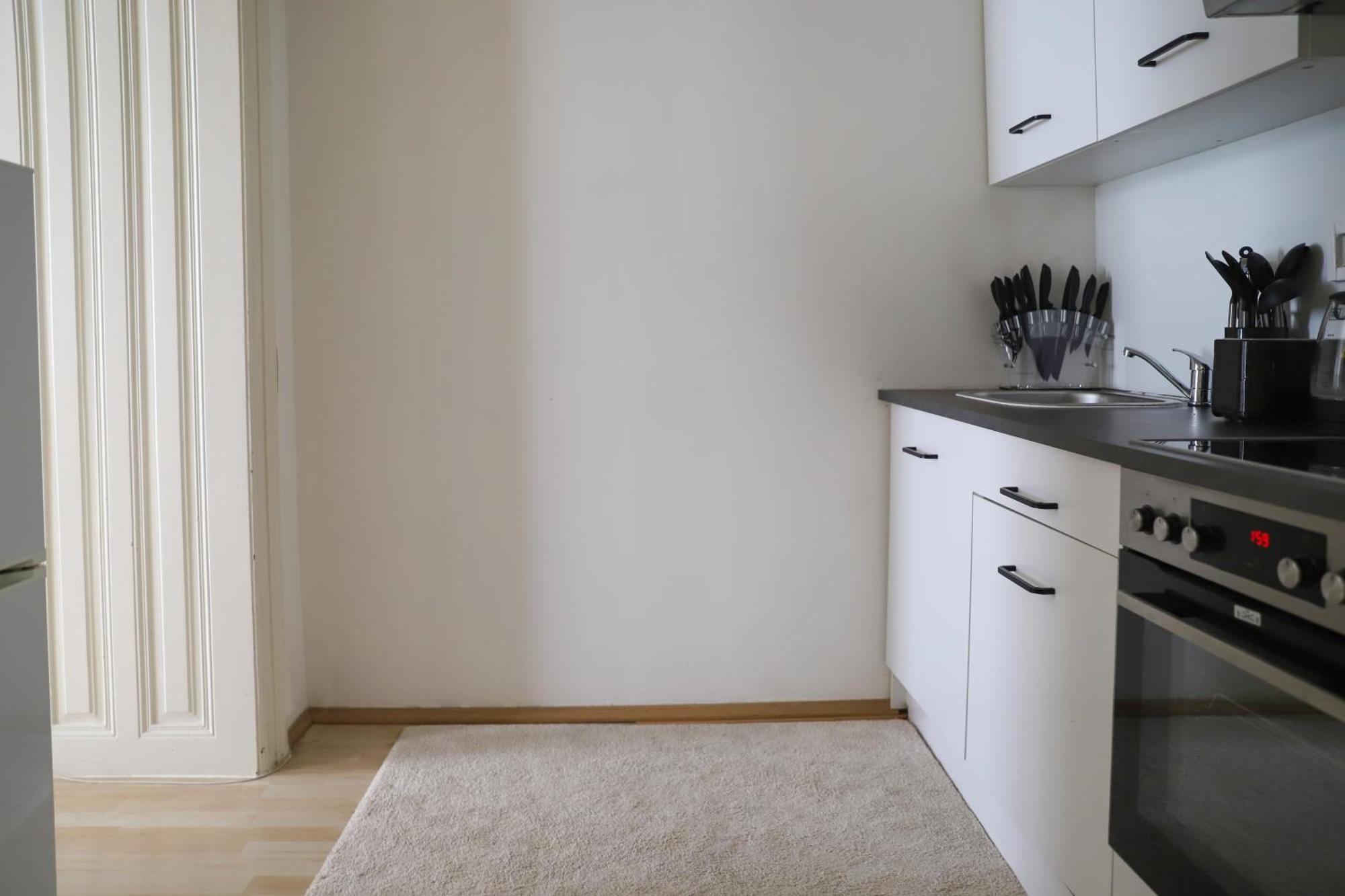 Spacious Apartment, 3 Min To U6 Metro Vienne Extérieur photo
